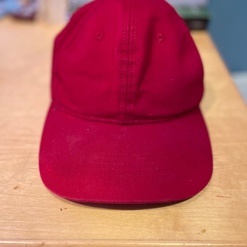 ©️George Scarlet Red Baseball Cap NWOT
